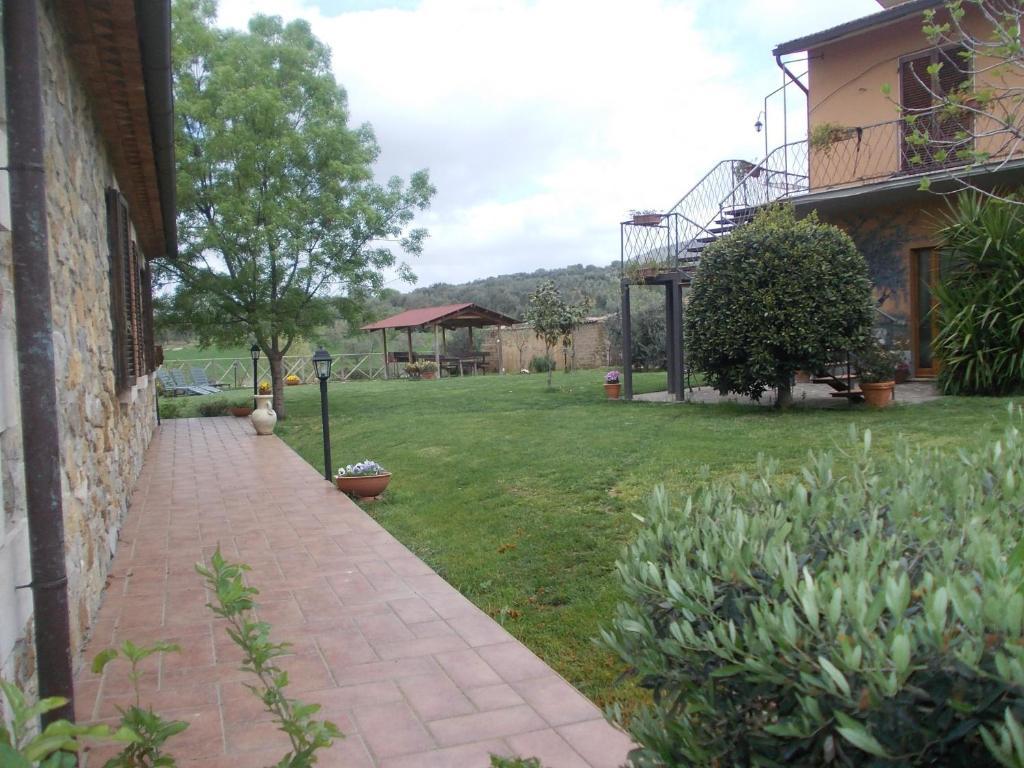 Semproniano Agriturismo La Valle Degli Ulivi מראה חיצוני תמונה